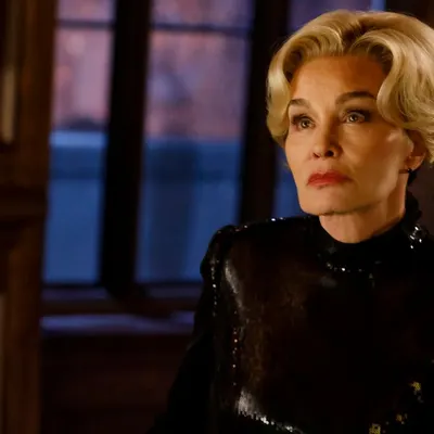 American Horror Story 13 : Ryan Murphy mélange Murder House, Coven et Hotel, mais sans Lady Gaga