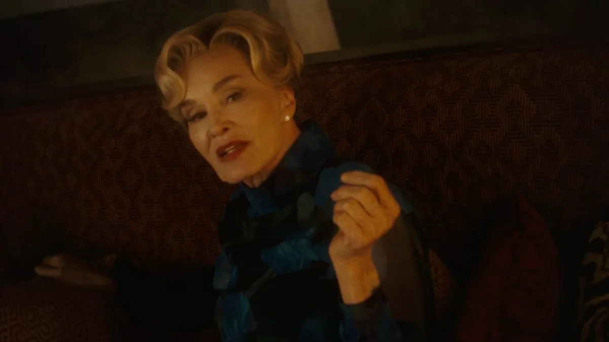 American Horror Story 13 sort tous ses monstres du placard : le trailer transforme la série en crossover géant
