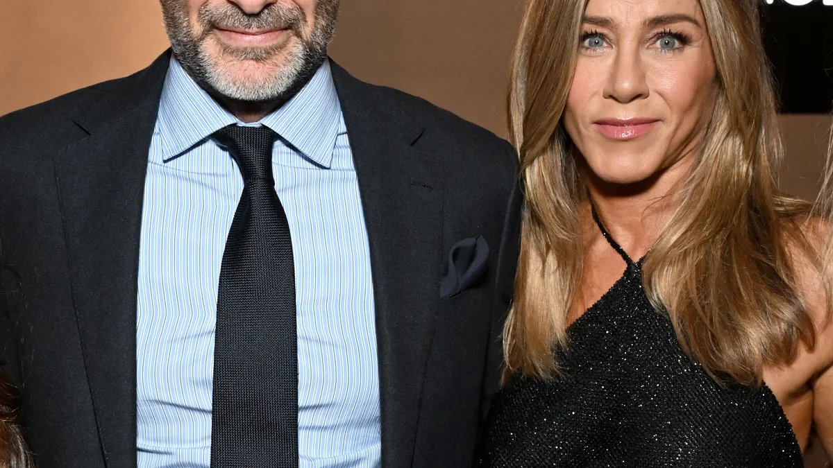 Jennifer Aniston et Jim Curtis : après un an de romance, il raconte enfin ce qui les a rapprochés